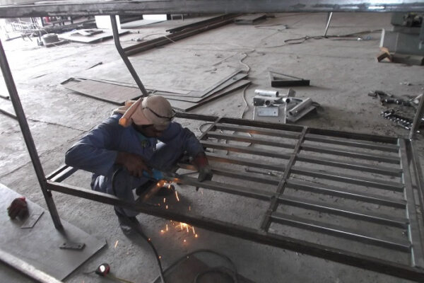 metal-fabrication-3