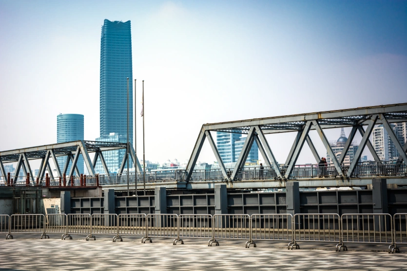 Essential Metal Building Materials in the UAE Construction Industry